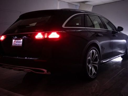 Used 2025 Mercedes-Benz E 450 4MATIC All-Terrain Wagon image 38