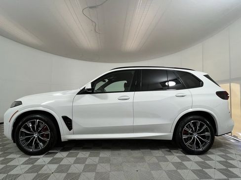 New 2026 BMW X5 xDrive40i w/ M Sport Package image 4