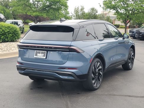 New 2026 Lincoln Nautilus Reserve w/ Jet Appearance Package AWD/4WD image 4
