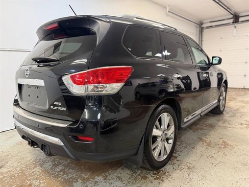 Used 2015 Nissan Pathfinder Platinum image 5