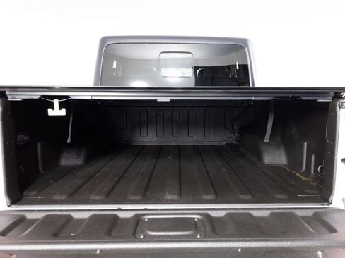 Used 2021 Jeep Gladiator Sport AWD/4WD image 19