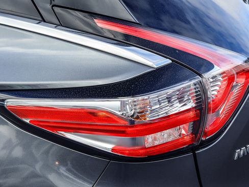 Used 2017 Nissan Murano S w/ Navigation Package image 26