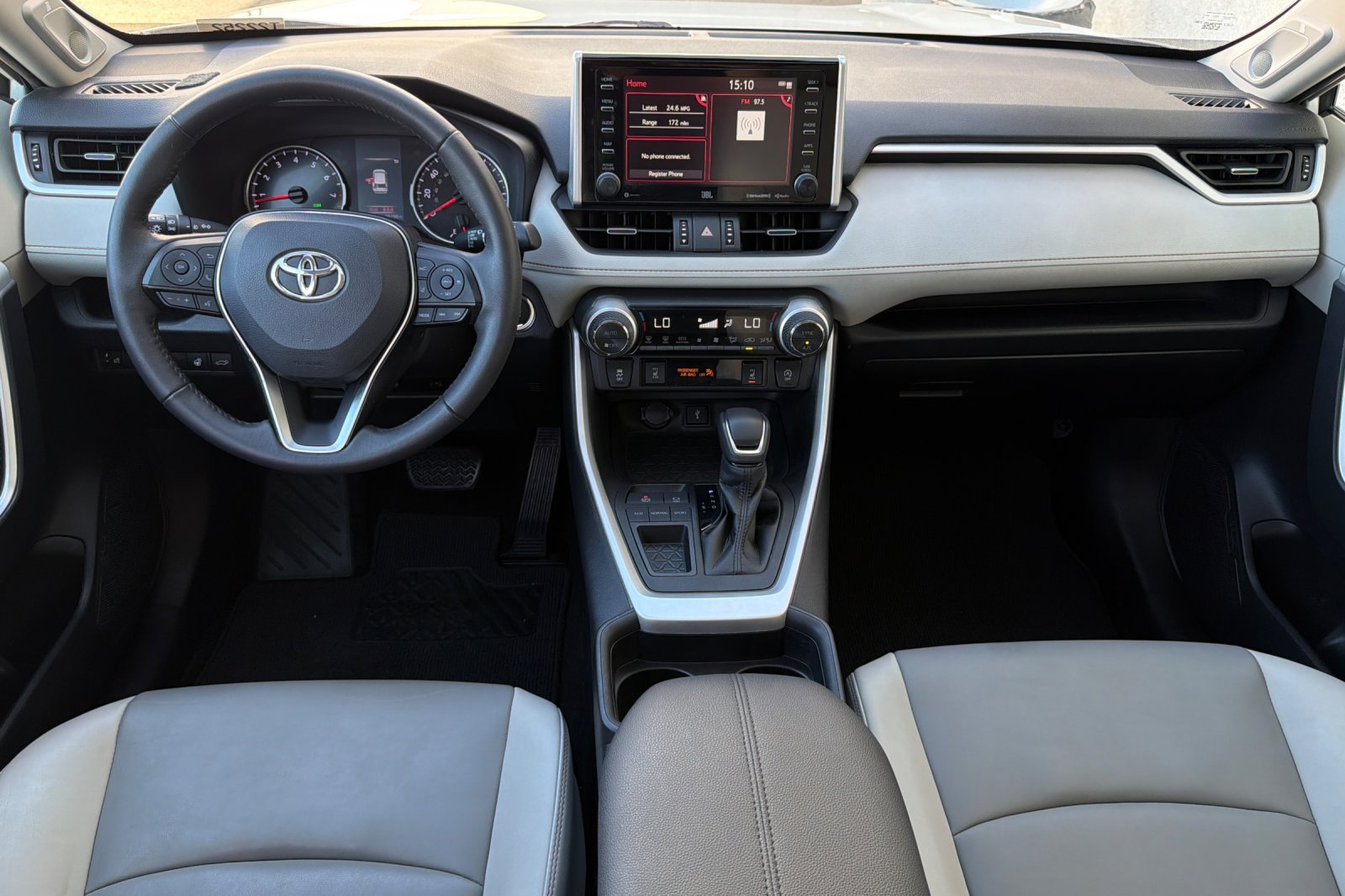 Used 2021 Toyota RAV4 XLE Premium FWD image 12