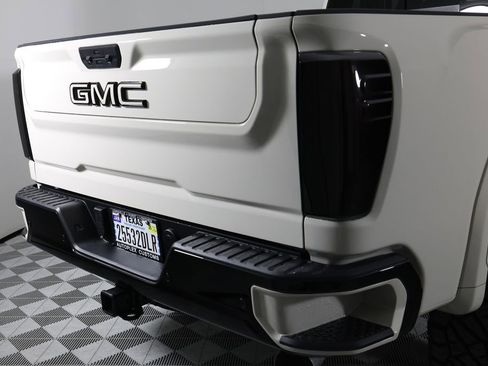 Used 2026 GMC Sierra 2500 AT4X image 58