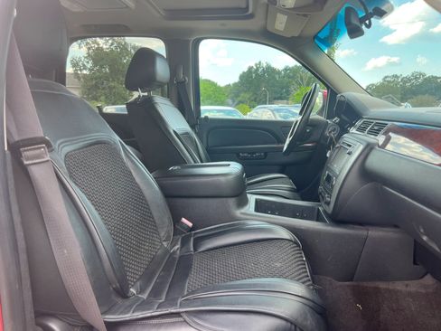 Used 2014 GMC Yukon SLT image 22