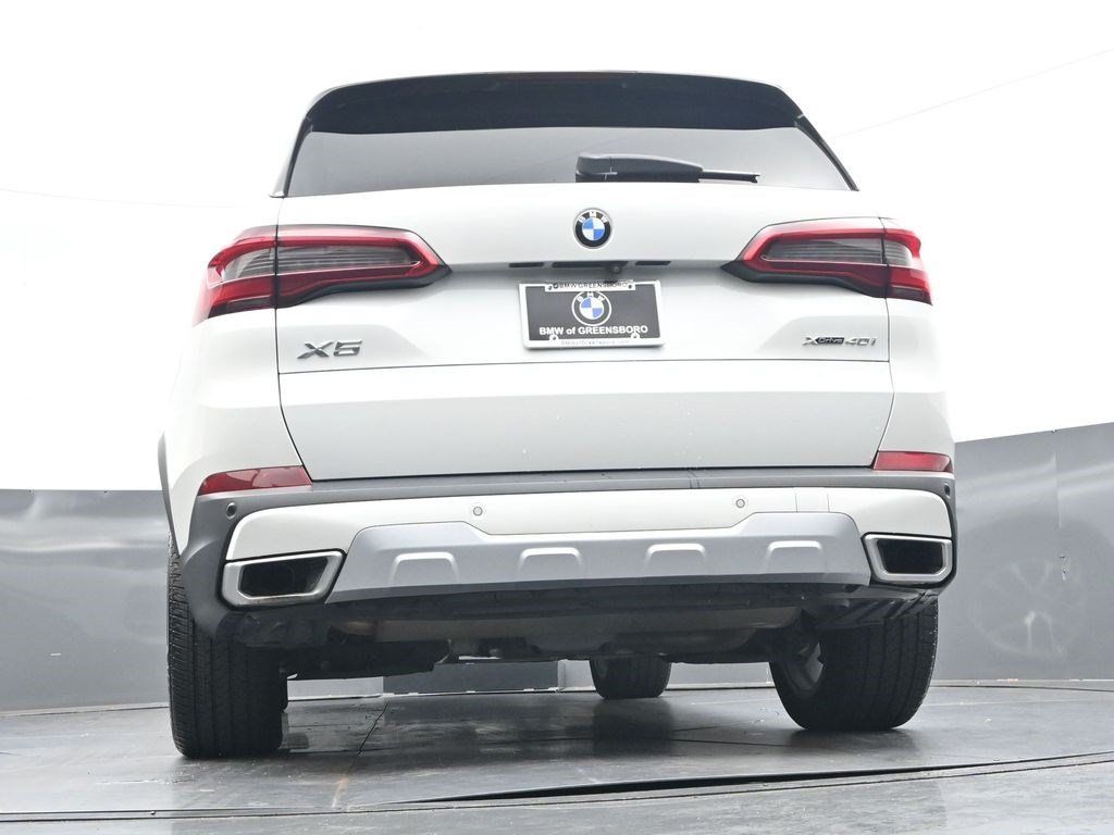 Used 2019 BMW X5 xDrive40i w/ Convenience Package AWD/4WD image 29