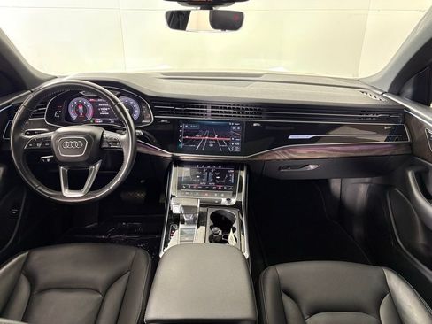 Used 2020 Audi Q8 Premium Plus AWD/4WD image 39