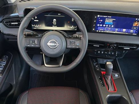 New 2026 Nissan Kicks SR FWD image 15