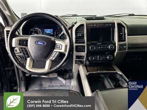 Used 2021 Ford F250 Lariat w/ Lariat Ultimate Package AWD/4WD image 25