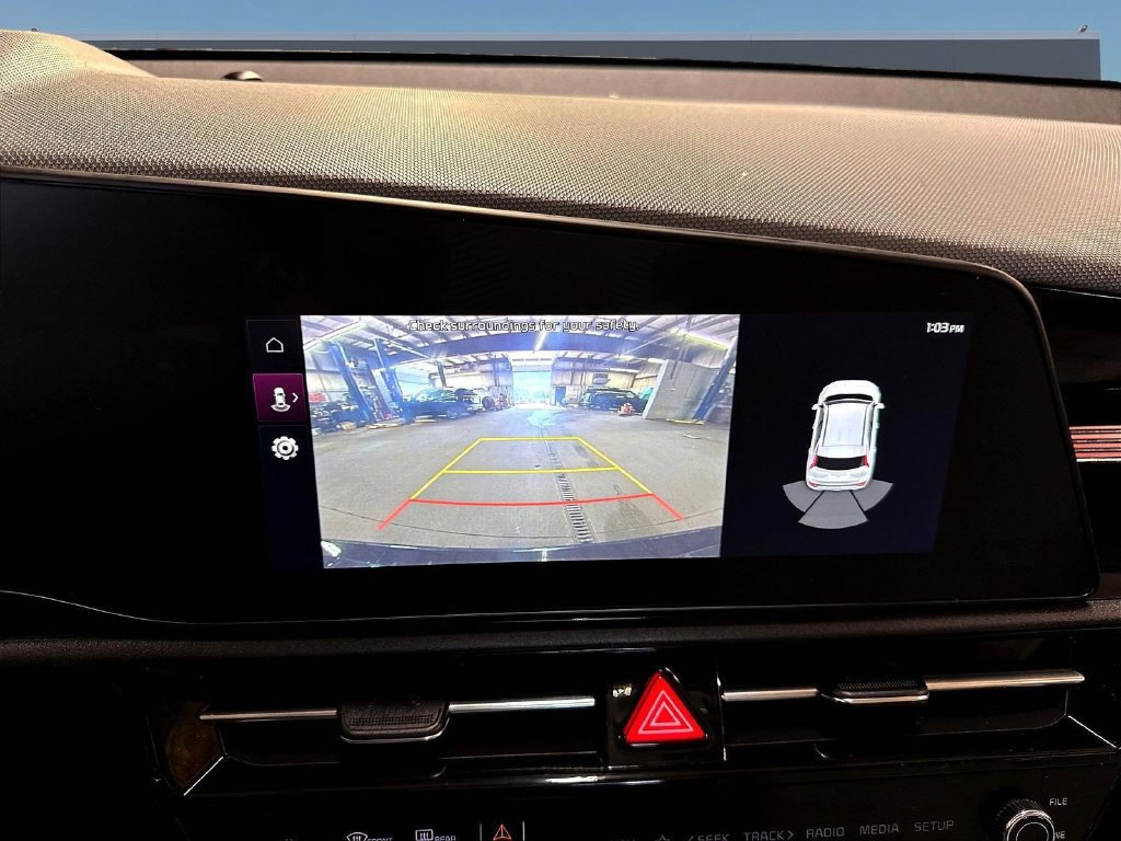 Certified 2023 Kia Niro EX Touring FWD image 19