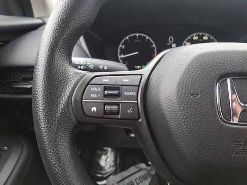 Used 2024 Honda HR-V LX image 20