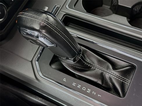 Used 2016 Ford F150 XLT w/ Equipment Group 302A Luxury image 17