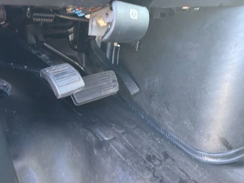 Certified 2024 GMC Savana 2500 w/ Driver Convenience Package image 31