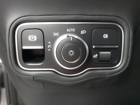 Certified 2025 Mercedes-Benz G 580 w/ EQ Technology image 10