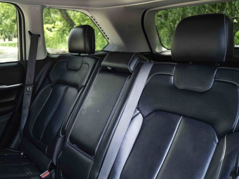 Used 2022 Jeep Grand Cherokee Limited RWD image 18