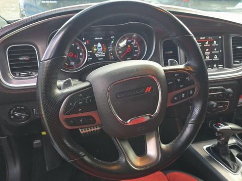 Used 2022 Dodge Charger Scat Pack w/ Plus Group image 4