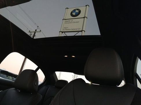 New 2026 BMW 330i Sedan w/ M Sport Package RWD image 28