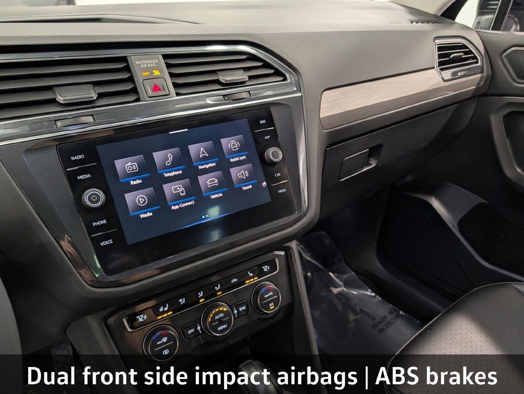 Used 2021 Volkswagen Tiguan SEL AWD/4WD image 15