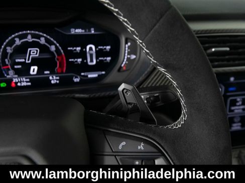 Used 2023 Lamborghini Urus Performante AWD/4WD image 19