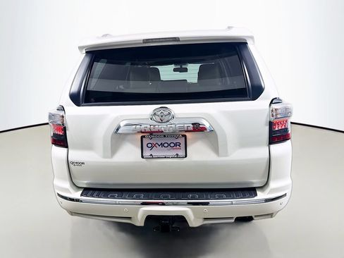 Used 2015 Toyota 4Runner Limited AWD/4WD image 6