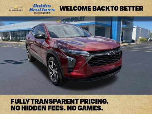 Certified 2024 Chevrolet Trax RS w/ Driver Confidence Package FWD image 1