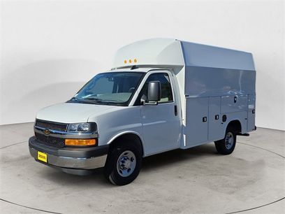 New 2025 Chevrolet Express 3500 1WT w/ Power Convenience Package