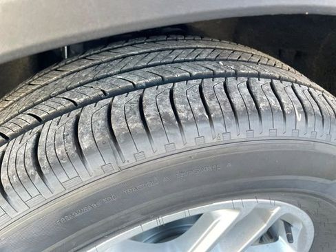 New 2026 Ford Explorer Active image 26