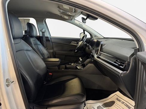 Used 2023 Kia Sportage EX FWD image 26