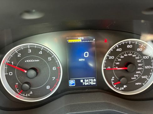Certified 2022 Subaru Ascent Premium AWD/4WD image 11