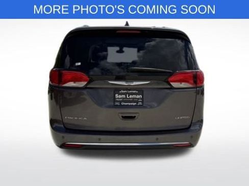 Used 2019 Chrysler Pacifica Limited FWD image 5