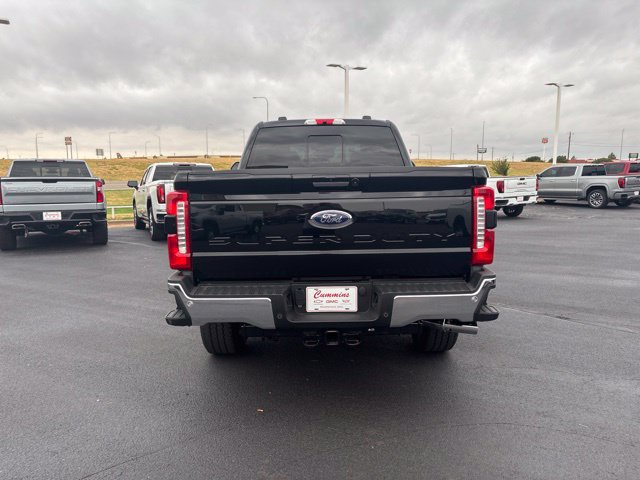 Used 2023 Ford F250 Lariat w/ Lariat Ultimate Package AWD/4WD image 6