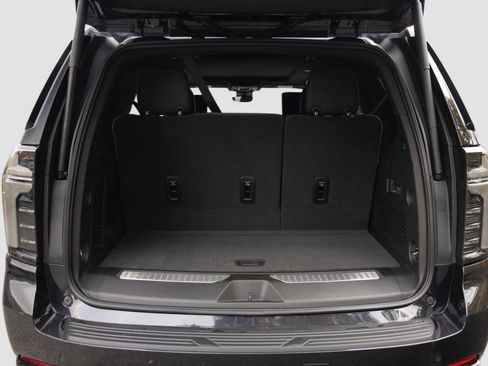 New 2026 Chevrolet Tahoe Z71 w/ Z71 Off-Road Package image 7