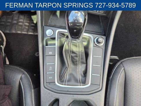 Used 2024 Volkswagen Jetta SE FWD image 29