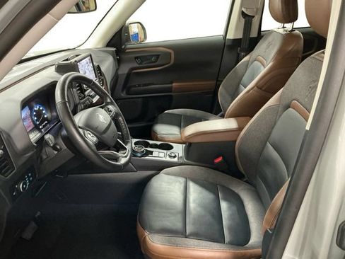 Used 2023 Ford Bronco Sport Outer Banks w/ Tech Package AWD/4WD image 10