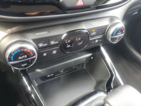 Used 2025 Kia Soul S FWD image 24