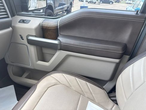 Used 2019 Ford F150 Limited AWD/4WD image 26