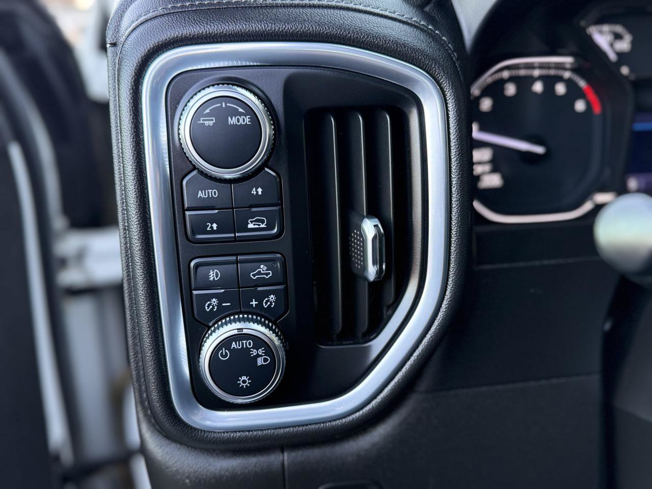 Used 2022 GMC Sierra 1500 Elevation AWD/4WD image 20