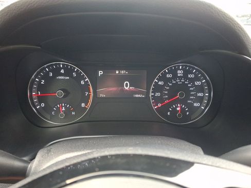 Used 2023 Kia Forte LXS w/ LXS Technology Package FWD image 31