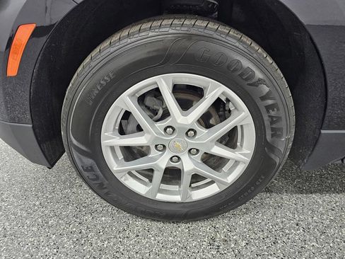Used 2022 Chevrolet Equinox LT AWD/4WD image 9