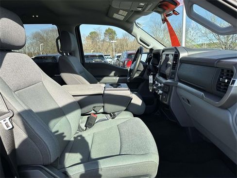 Used 2025 Ford F150 XLT w/ Equipment Group 301A Standard image 12