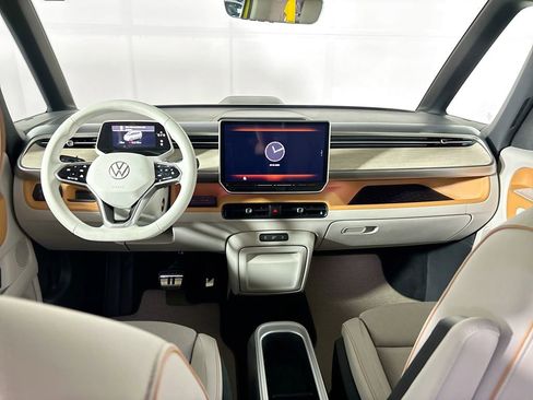 New 2025 Volkswagen ID. Buzz Pro S Plus image 12