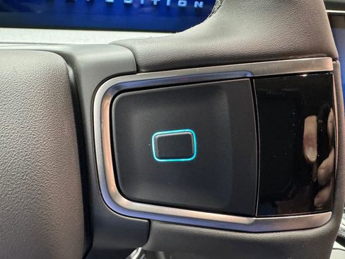 New 2026 Ford Expedition Active image 14