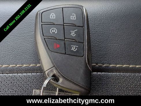 Used 2023 Chevrolet Suburban Premier RWD image 33