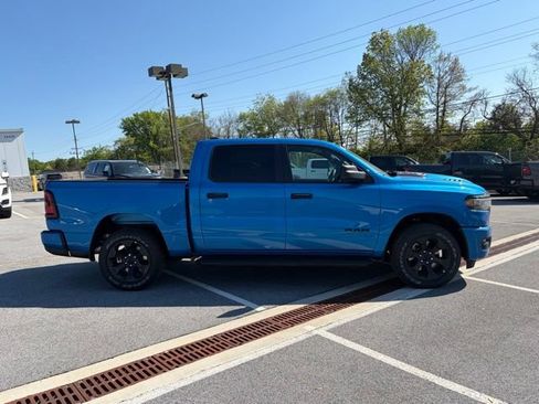 New 2026 RAM 1500 Express AWD/4WD image 8