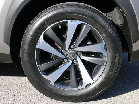 Used 2018 Lexus NX 300 FWD image 8