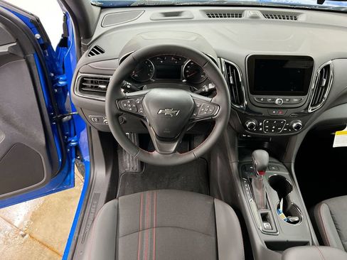Used 2024 Chevrolet Equinox RS AWD/4WD image 19