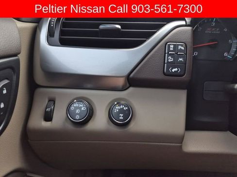 Used 2020 Chevrolet Tahoe LT w/ Off-Road Package AWD/4WD image 32