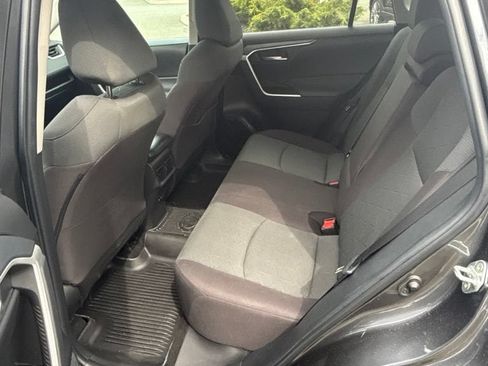 Used 2023 Toyota RAV4 XLE w/ XLE Grade Weather Package AWD/4WD image 11