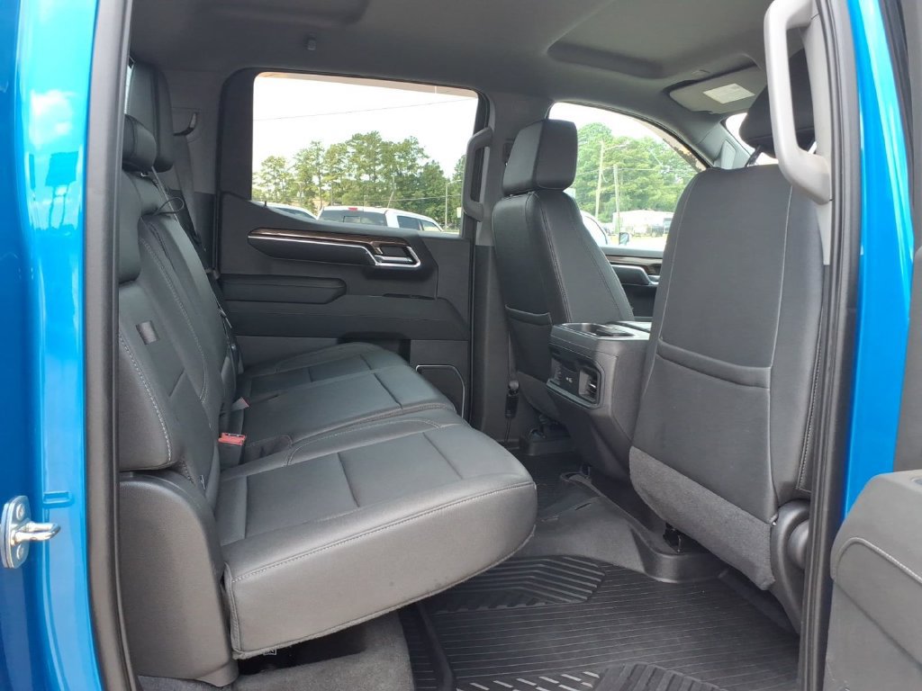 Used 2022 Chevrolet Silverado 1500 LT Trail Boss w/ LT Trail Boss Premium Package AWD/4WD image 13