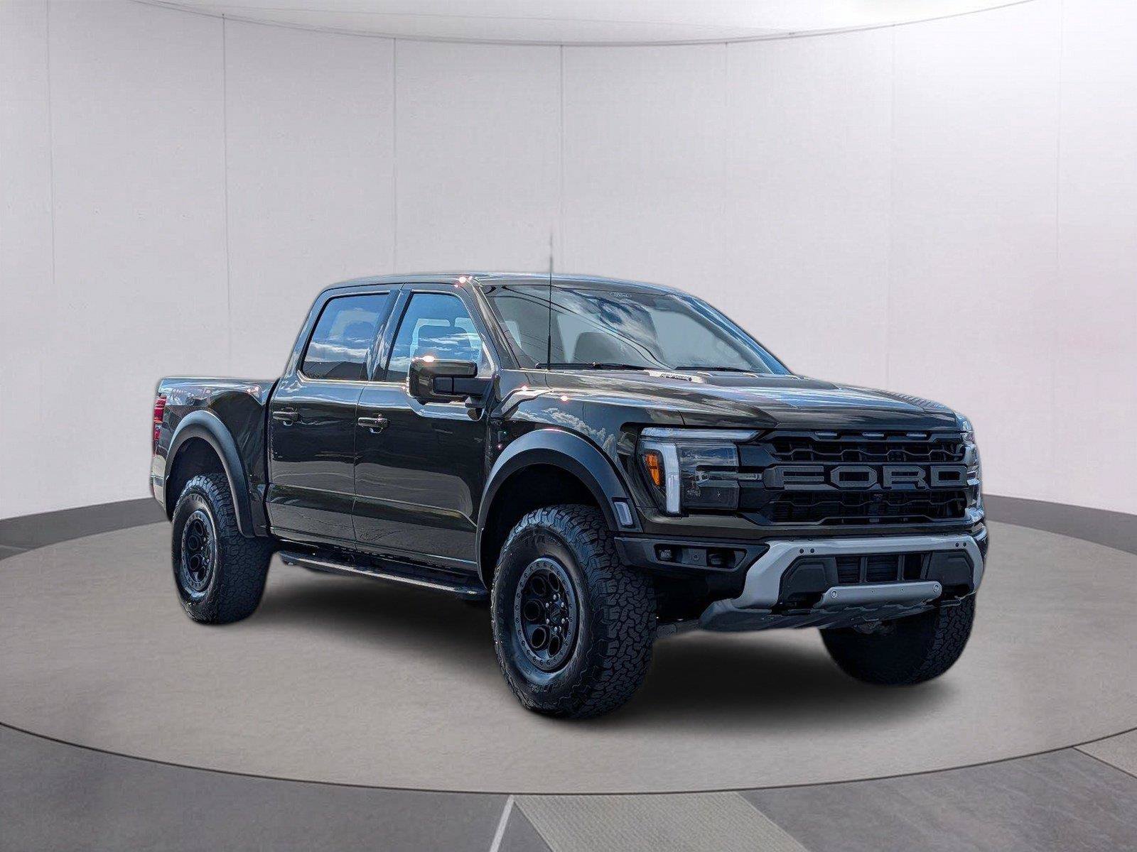 Used 2025 Ford F150 Raptor AWD/4WD image 8